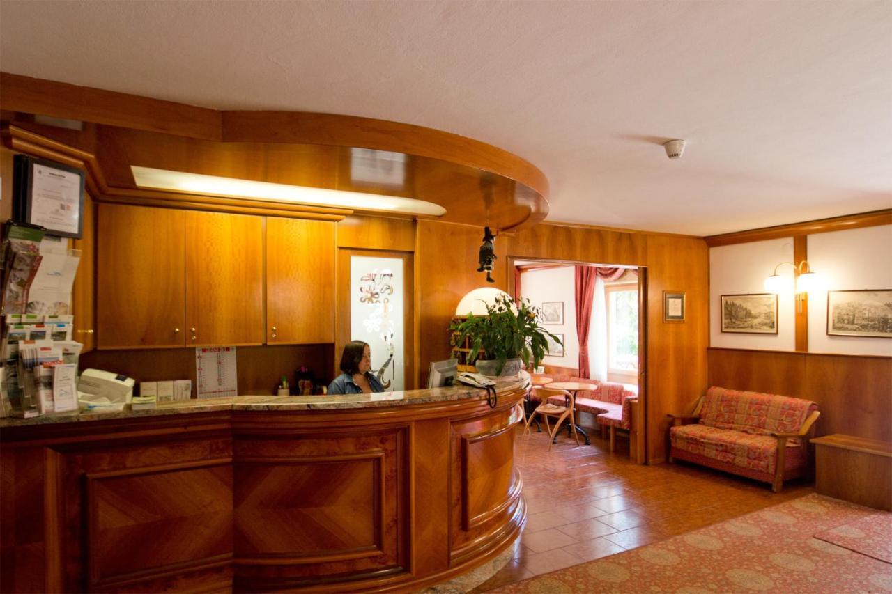 Residence Hotel Santa Maria Piscina E Wellness Peio Fonti Eksteriør billede